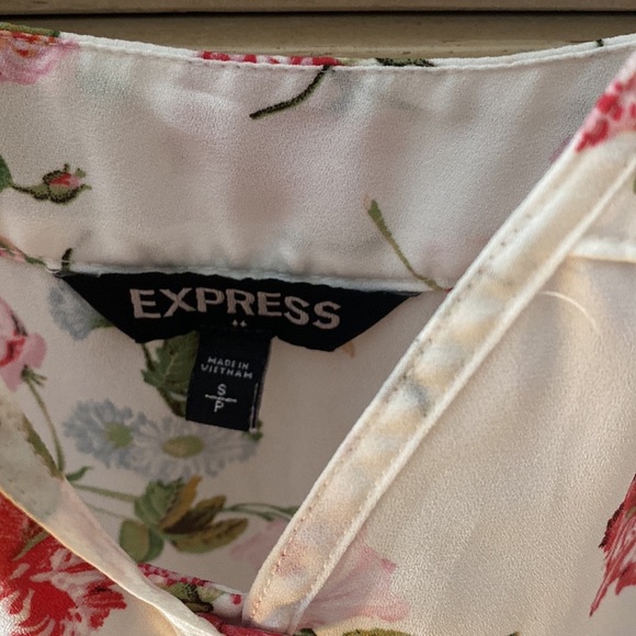 Off The Shoulder Blouse - Picture 5 of 6